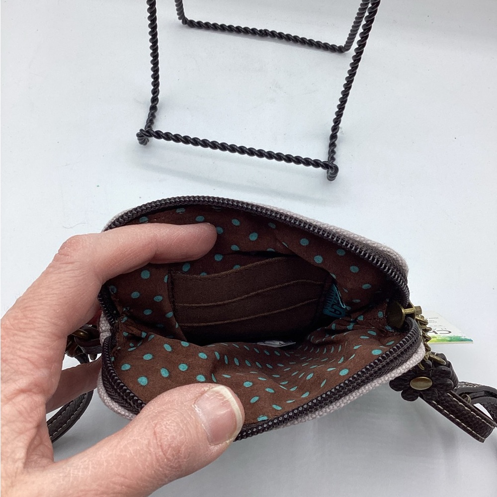 NWT Chala Safari Cellphone Crossbody Handbag Gray Horse IS6 - Picture 3 of 5